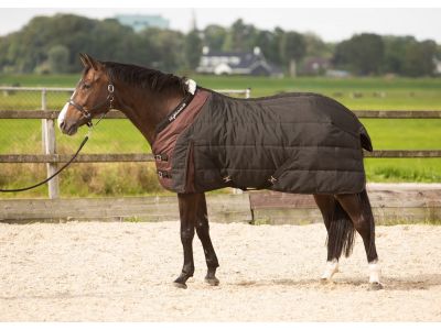 Staldeken Highliner 300gram  Jet black