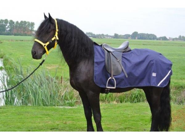 Uitrijdeken waterdicht met fleecevoering paardendeken